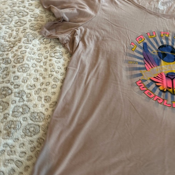 NWT Journey World Tour Graphic Tee - women’s plus size 4X - Picture 2 of 5